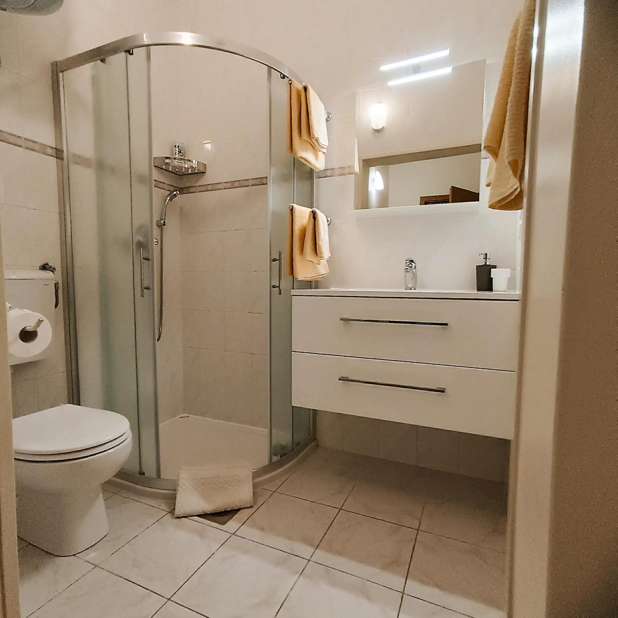 Apartments Lupus Vodice Szoba fotó